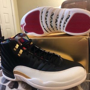 12 Retro Chinese New Year (2019) Mens size 10.5